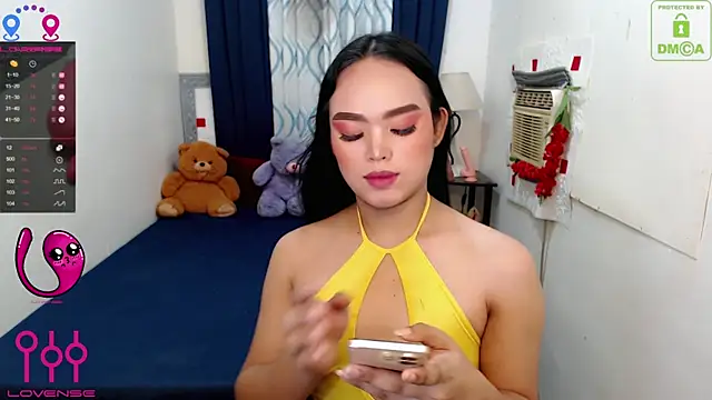 Snapshot of Fantacyloverr chatting on August 7, 2026, 10:39 am Fantacyloverr online show from August 7, 2026, 10:39 am