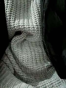 ahu234 online show from December 1, 2025, 3:28 pm