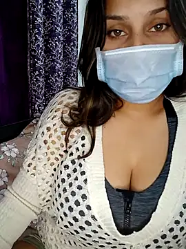 pushpa-rani1 online show from December 3, 2025, 7:34 pm