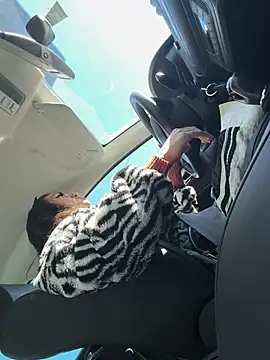 Snapshot of SiennaLuxexx chatting on February 12, 2026, 11:49 am SiennaLuxexx online show from February 12, 2026, 11:49 am