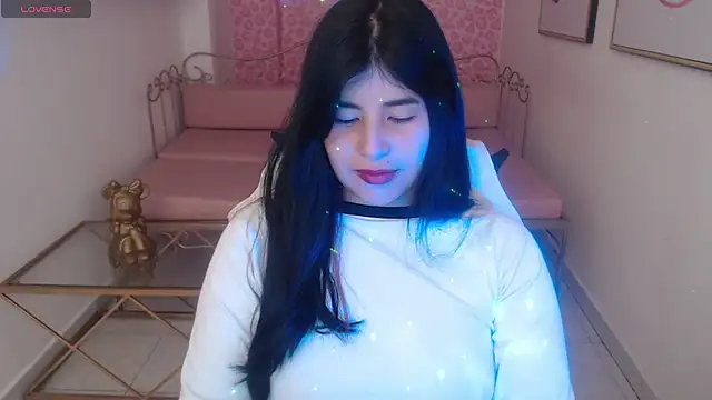 Nina harpper  online show from January 8, 2026, 1:13 pm