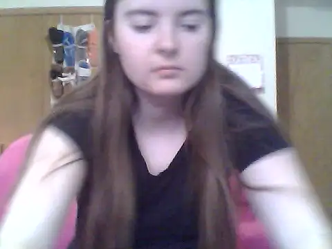 CallmeVenuss online show from December 2, 2025, 3:29 pm