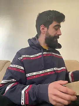 Snapshot of Ghost-Zero chatting on April 4, 2026, 12:13 pm Ghost-Zero online show from April 4, 2026, 12:13 pm