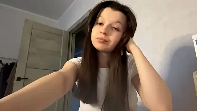 EllieBerrie online show from February 9, 2026, 1:26 pm