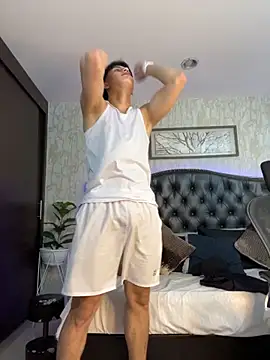 Lander Cruz online show from April 16, 2026, 9:04 pm