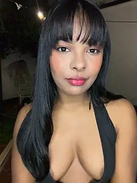 MIAROGGERSS online show from March 5, 2026, 3:13 am