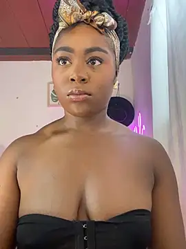 Snapshot of Cynthia_es chatting on February 26, 2026, 3:55 pm Cynthia es online show from February 26, 2026, 3:55 pm