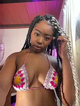 Cynthia es online show from April 14, 2026, 2:23 pm