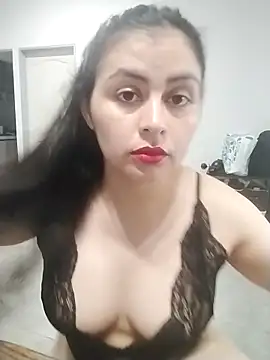latina prohibida online show from March 30, 2026, 2:45 am
