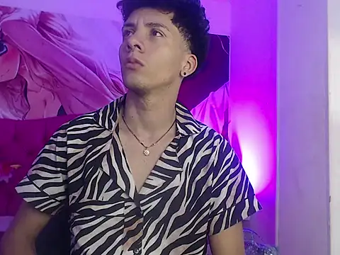 Snapshot of BlakeNoir_ chatting on February 11, 2026, 12:32 pm BlakeNoir online show from February 11, 2026, 12:32 pm