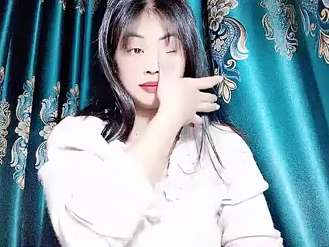 Snapshot of Nana569 chatting on February 11, 2026, 8:03 pm Nana569 online show from February 11, 2026, 8:03 pm