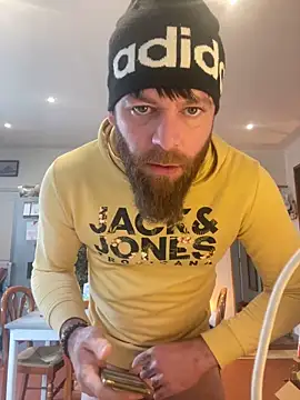 Bigdaad92 online show from March 24, 2026, 7:57 am