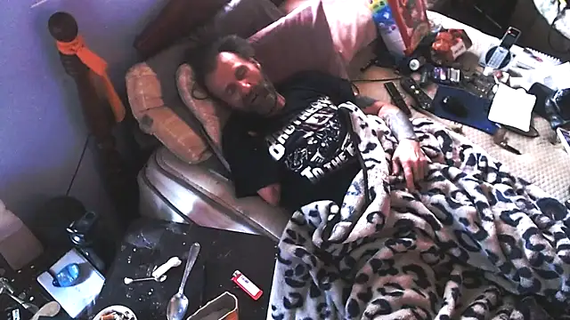 BIGDICKdoug696969 online show from May 5, 2026, 4:59 pm