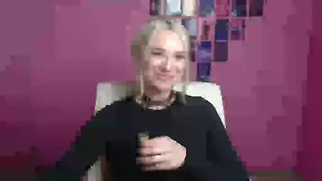 Melodie Aster online show from April 2, 2026, 11:41 am