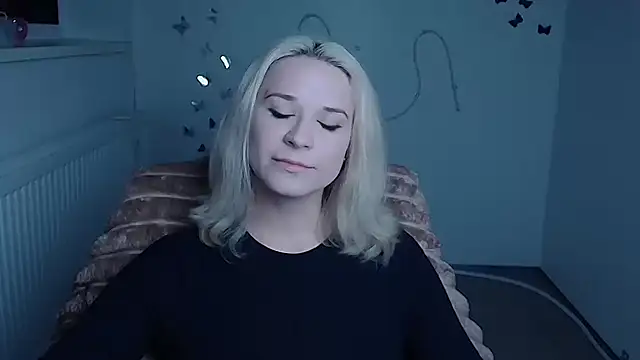 Melodie Aster online show from April 6, 2026, 11:22 am