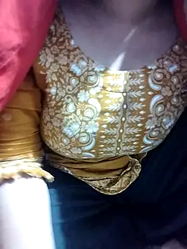 hottyrose69 online show from December 22, 2025, 1:41 pm