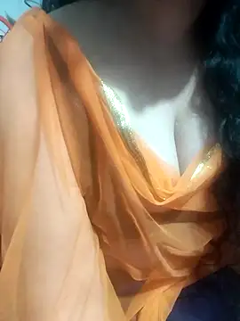 Snapshot of hottyrose69 chatting on February 20, 2026, 3:45 pm hottyrose69 online show from February 20, 2026, 3:45 pm