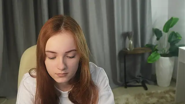 Snapshot of SheriseHartzo chatting on December 4, 2025, 2:48 pm SheriseHartzo online show from December 4, 2025, 2:48 pm