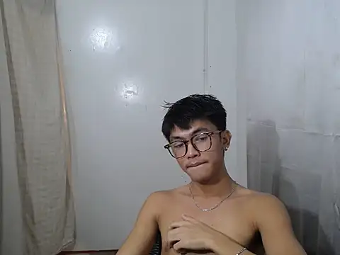 Goddes Trexa18 online show from July 28, 2026, 3:21 pm