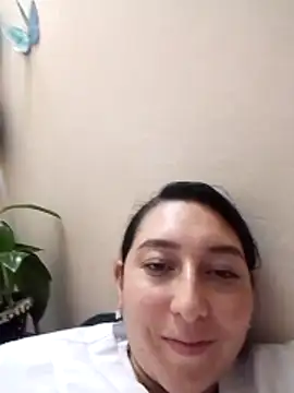 Valeria montana  online show from June 4, 2026, 11:55 pm