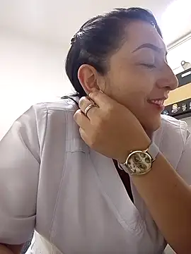 Valeria montana  online show from July 21, 2026, 11:56 am