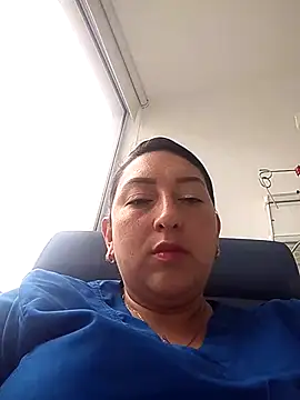 Valeria montana  online show from July 26, 2026, 2:24 pm