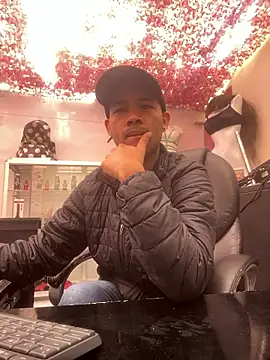 SweeXioji online show from January 11, 2026, 2:00 pm