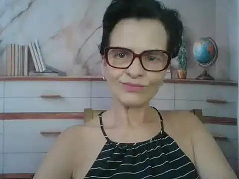 Luna-Hot0802 online show from February 9, 2026, 1:48 pm