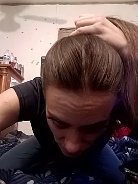 Snapshot of snowbird1117 chatting on January 13, 2026, 6:13 pm snowbird1117 online show from January 13, 2026, 6:13 pm