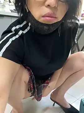 luckybaby666999 online show from May 16, 2026, 12:51 am