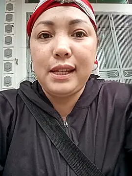 Snapshot of sary-hot2x chatting on February 25, 2026, 12:42 am sary-hot2x online show from February 25, 2026, 12:42 am