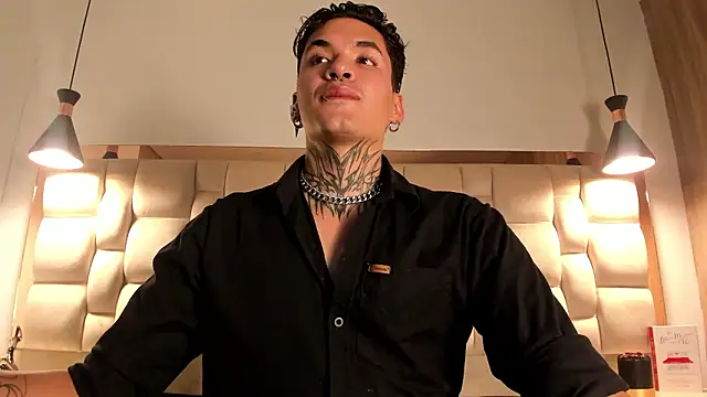 AlecBanne online show from February 3, 2026, 2:53 am