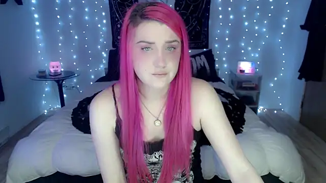 Snapshot of MaryMary_ chatting on December 7, 2024, 1:58 am MaryMary  online show from December 7, 2024, 1:58 am