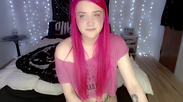 Snapshot of MaryMary_ chatting on February 1, 2025, 1:44 am MaryMary  online show from February 1, 2025, 1:44 am