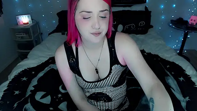 Snapshot of MaryMary_ chatting on October 23, 2025, 3:28 am MaryMary  online show from October 23, 2025, 3:28 am