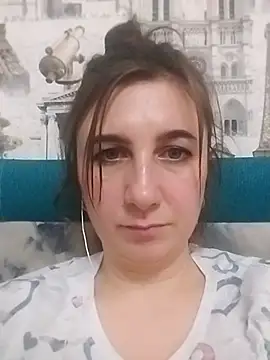 Koshova 1316 online show from December 4, 2025, 4:38 pm