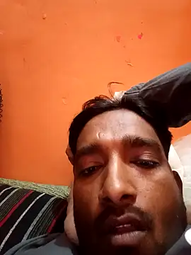 RahulPriya-1992 online show from December 5, 2025, 12:58 pm