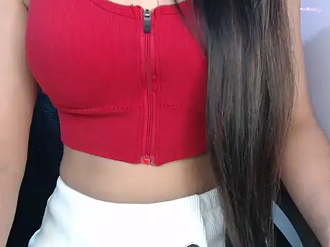 Snapshot of KhubsuratHaasina chatting on March 5, 2026, 2:18 am KhubsuratHaasina online show from March 5, 2026, 2:18 am