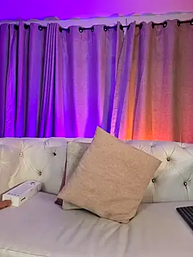 Snapshot of Amy_Parkker chatting on March 11, 2026, 12:33 pm Amy Parkker online show from March 11, 2026, 12:33 pm