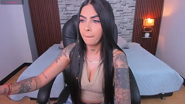  hanna miller   online show from May 5, 2026, 8:06 pm