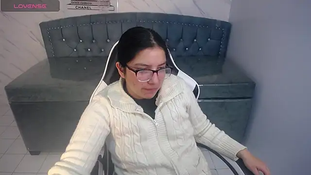 eva smit t online show from April 17, 2026, 2:58 am