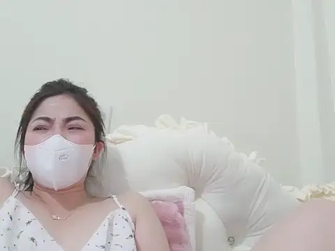 Snapshot of Mimy18 chatting on January 31, 2026, 7:23 pm Mimy18 online show from January 31, 2026, 7:23 pm