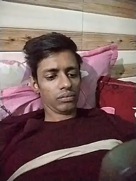 Snapshot of bottomnoida chatting on December 5, 2025, 3:48 am bottomnoida online show from December 5, 2025, 3:48 am