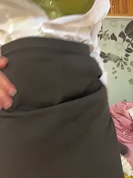 bibi347127 online show from April 4, 2026, 1:59 am