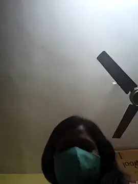 Preeti345 online show from December 19, 2025, 8:10 am