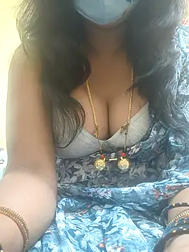 Preeti345 online show from December 22, 2025, 8:22 am