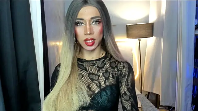 TsBlackHORSECOCKcalix online show from May 17, 2026, 12:45 pm