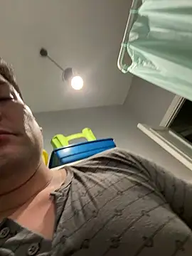 CharlyAlfa22 online show from June 21, 2026, 1:08 am