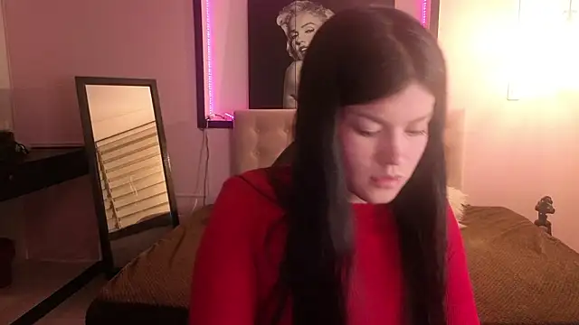 Sara valderrama  online show from February 7, 2026, 12:31 pm