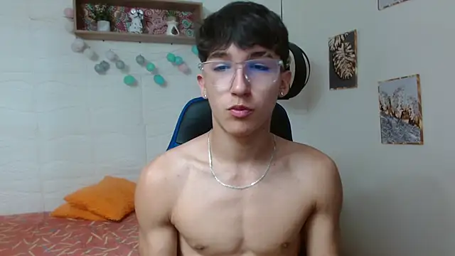 jeremy job online show from December 15, 2025, 12:09 pm